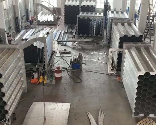 2205濕電大香蕉网址无遮挡陽極管的性能分析